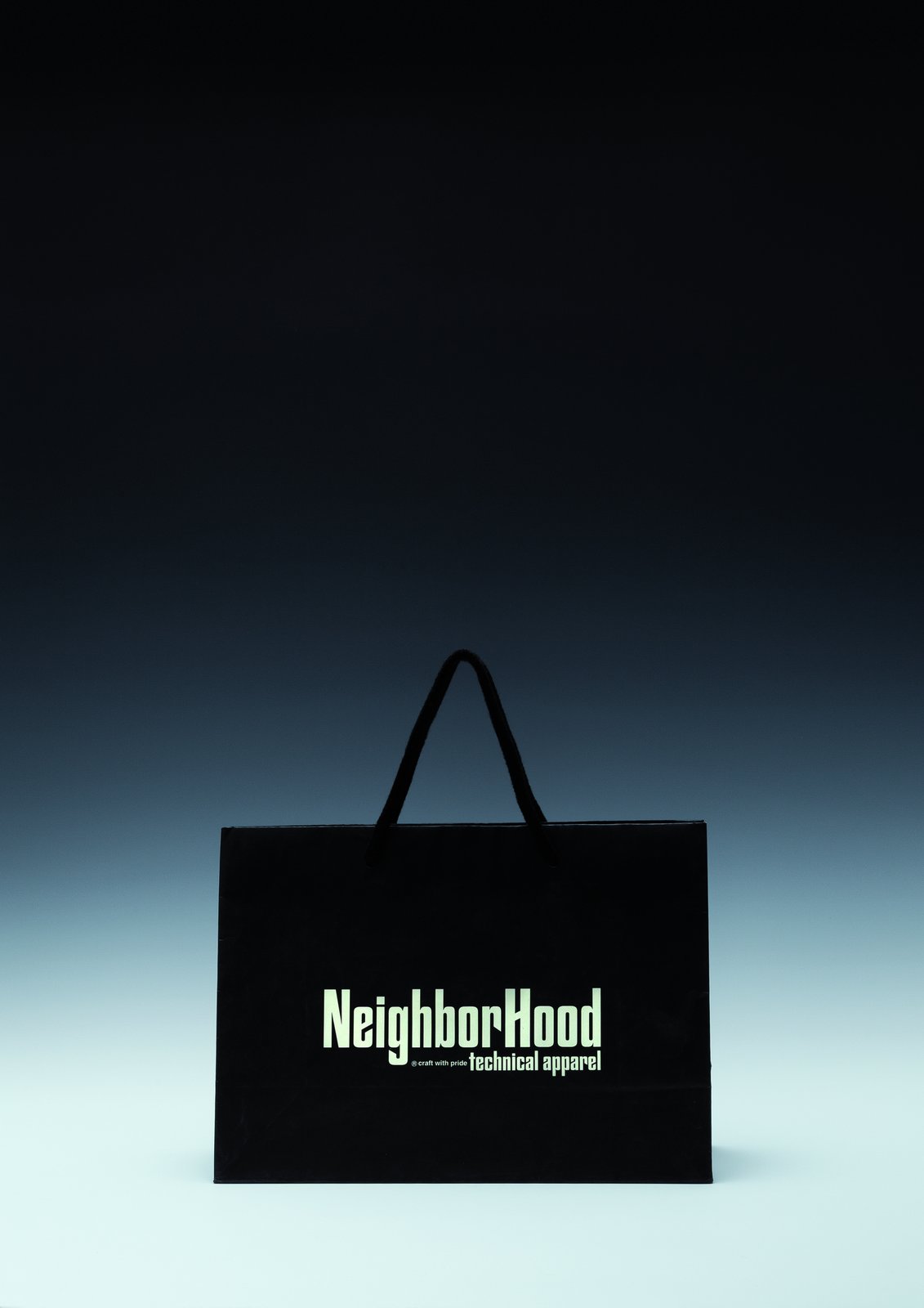 Beinghunted. archive — bags, print campaign